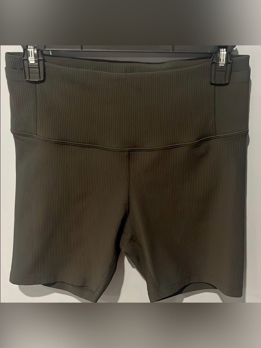 LINK Ribbed Green Bike Shorts High-Rise Stretch M